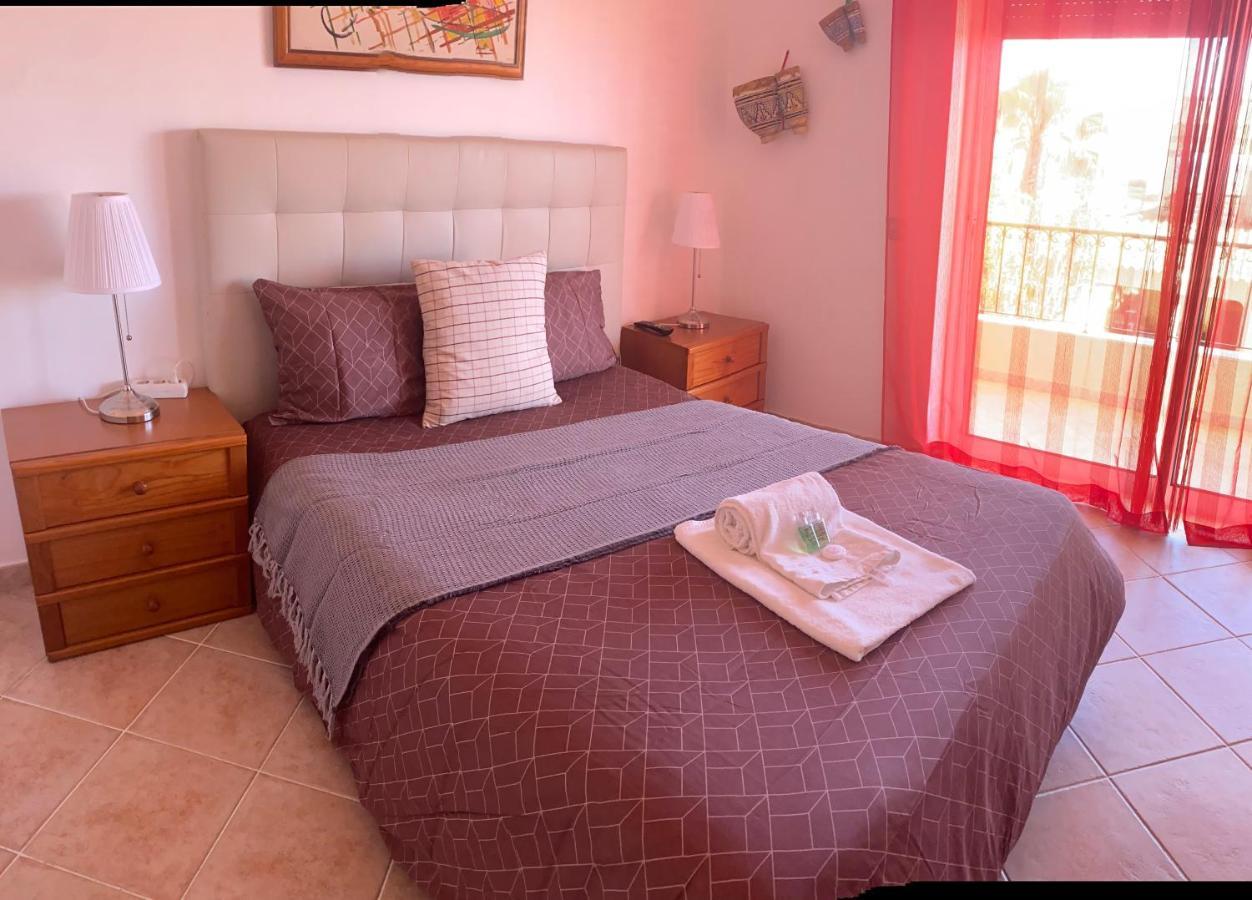 Lagos Marina Guest House ภายนอก รูปภาพ