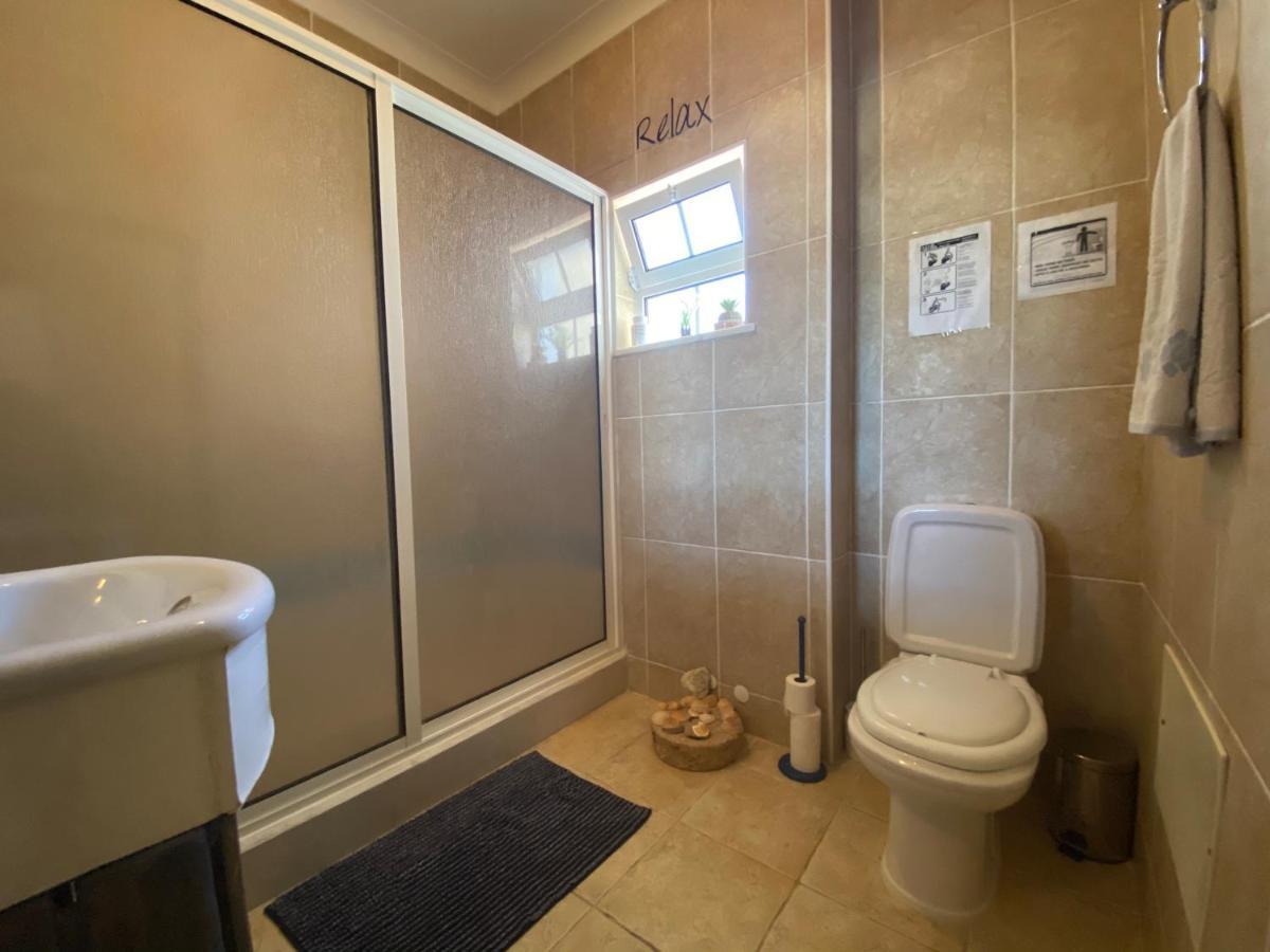 Lagos Marina Guest House ภายนอก รูปภาพ